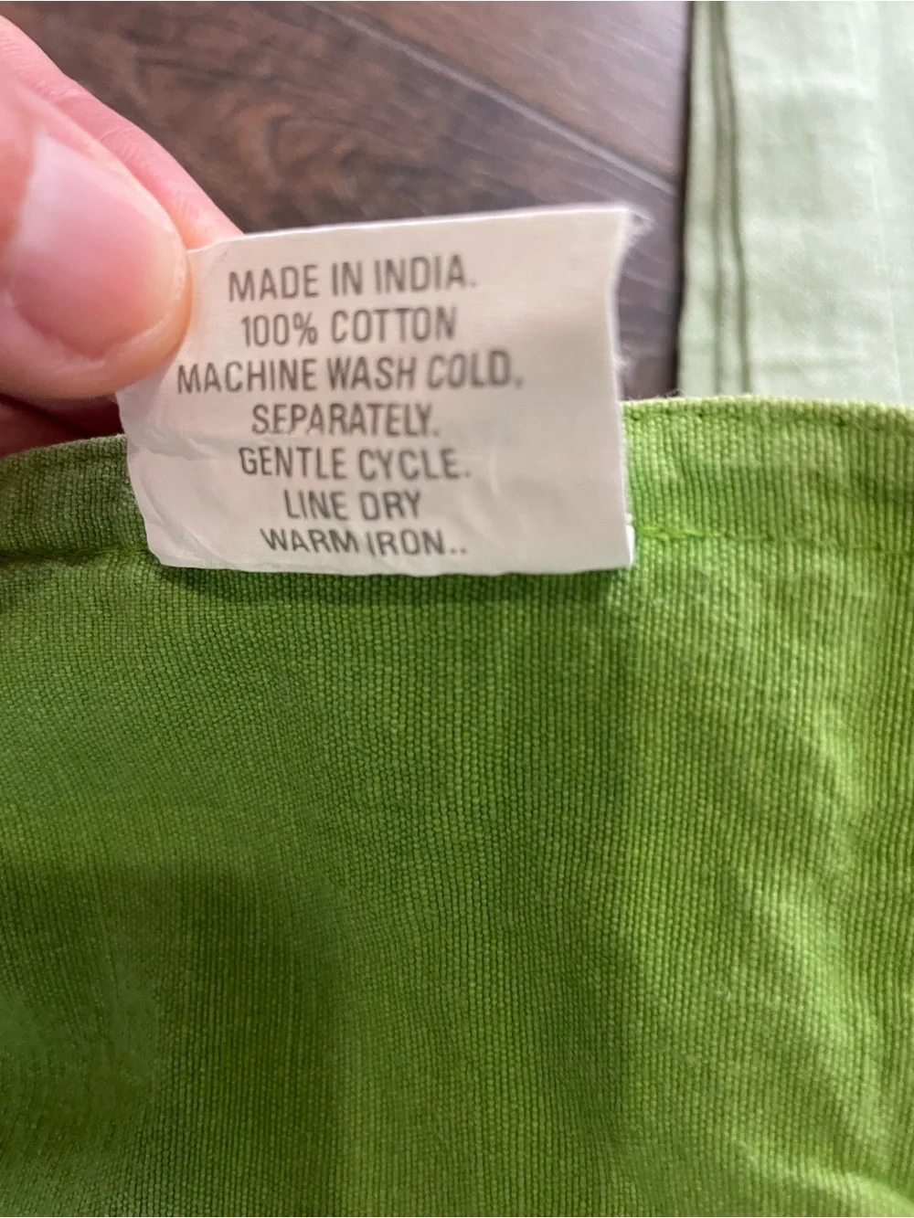Crate&Barrel Mason Vivre 4 piece Green Cotton Placemat & Napkin Set for 2
